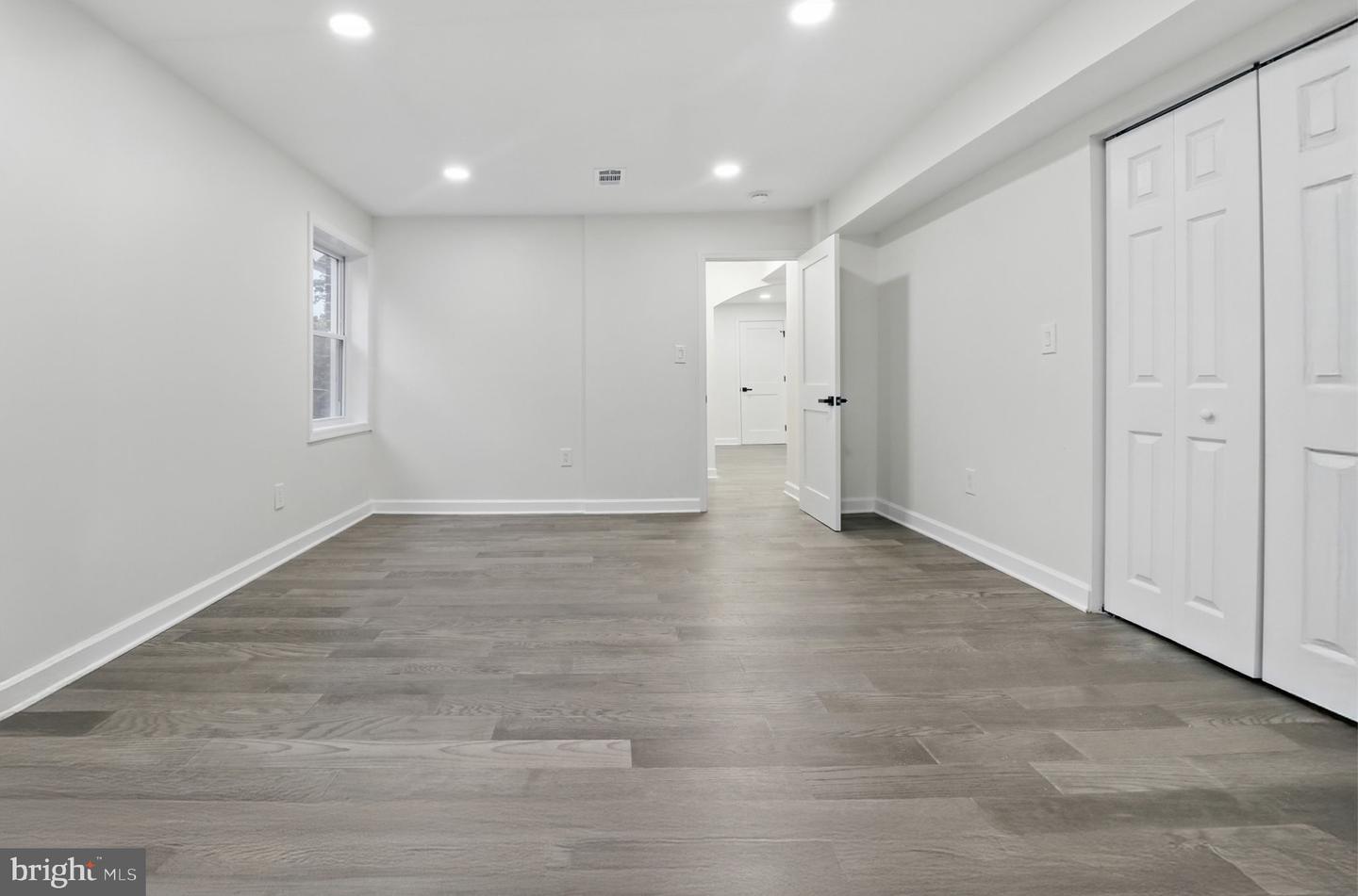 7746 16TH ST NW, WASHINGTON, District Of Columbia 20012, 7 Bedrooms Bedrooms, ,5 BathroomsBathrooms,Residential,For sale,7746 16TH ST NW,DCDC2202302 MLS # DCDC2202302
