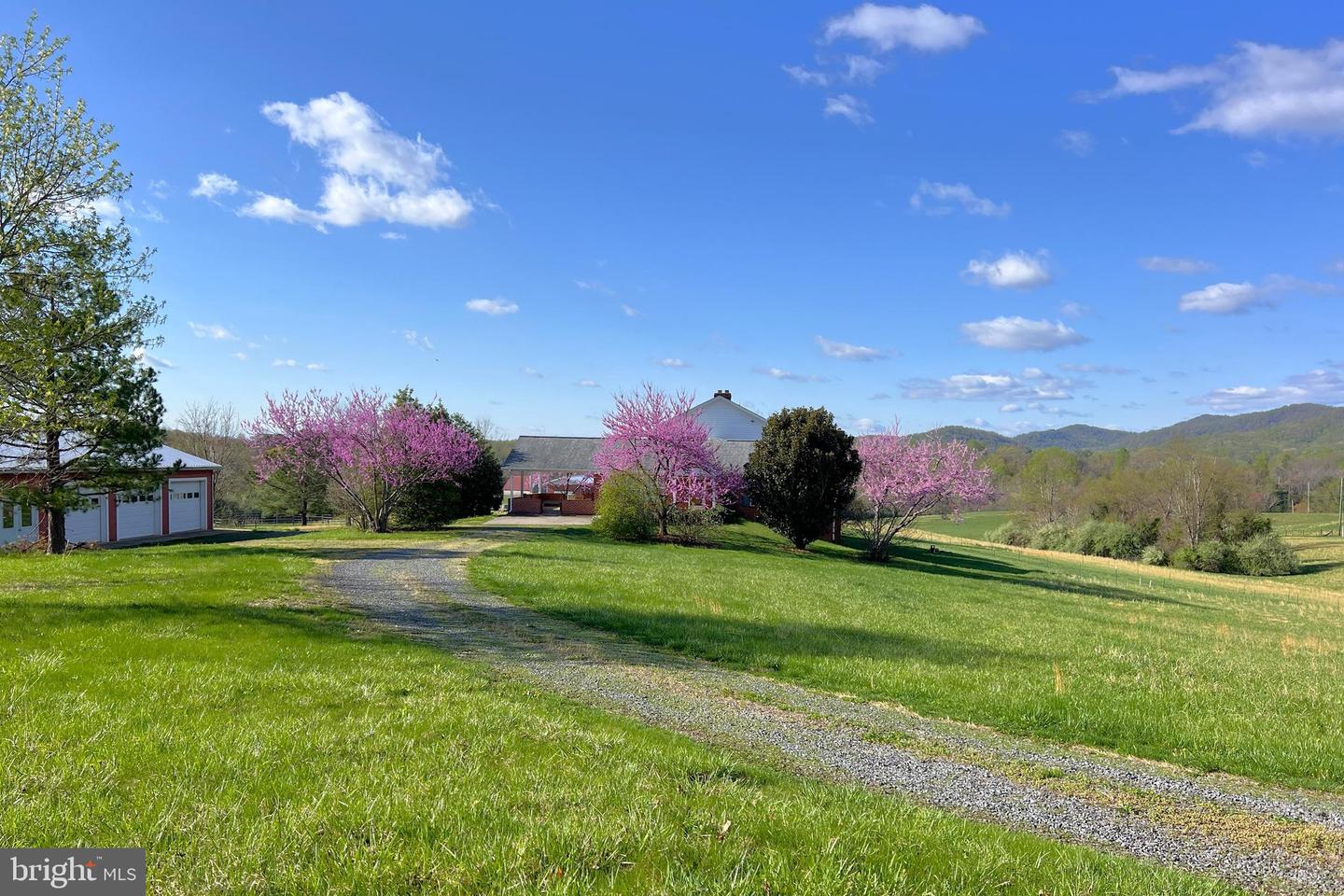 3542 SLATE MILLS RD, SPERRYVILLE, Virginia 22740, 3 Bedrooms Bedrooms, ,4 BathroomsBathrooms,Residential,For sale,3542 SLATE MILLS RD,VARP2001974 MLS # VARP2001974