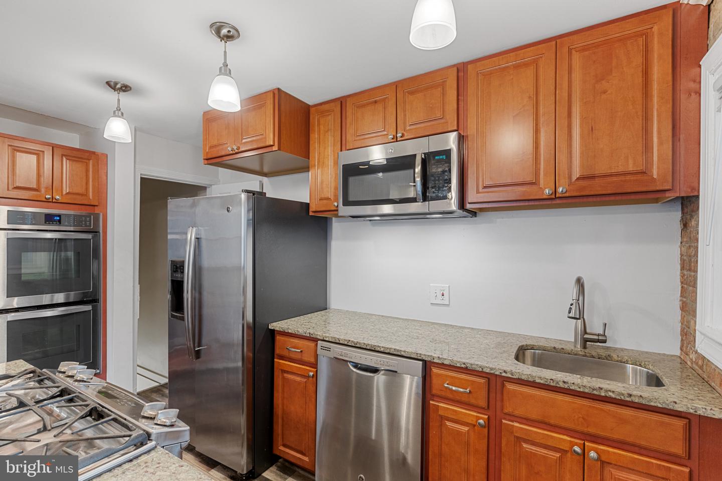 2802 BRUCE PL SE, WASHINGTON, District Of Columbia 20020, 3 Bedrooms Bedrooms, ,2 BathroomsBathrooms,Residential,For sale,2802 BRUCE PL SE,DCDC2195288 MLS # DCDC2195288
