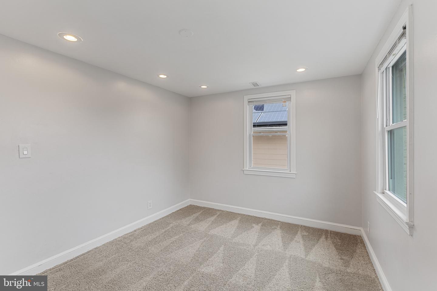 2802 BRUCE PL SE, WASHINGTON, District Of Columbia 20020, 3 Bedrooms Bedrooms, ,2 BathroomsBathrooms,Residential,For sale,2802 BRUCE PL SE,DCDC2195288 MLS # DCDC2195288