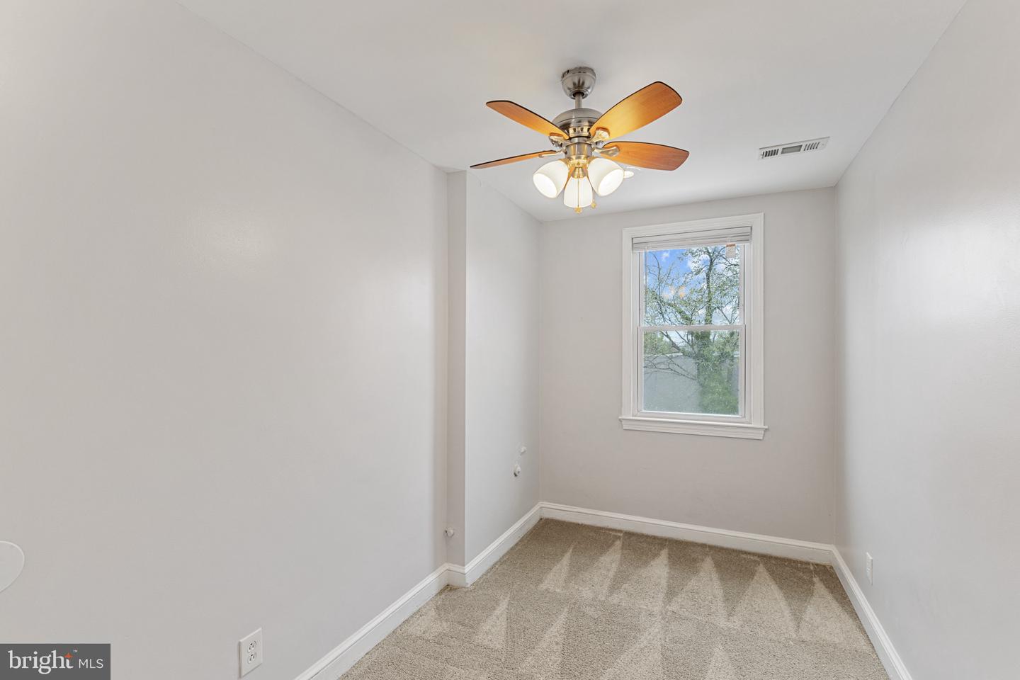 2802 BRUCE PL SE, WASHINGTON, District Of Columbia 20020, 3 Bedrooms Bedrooms, ,2 BathroomsBathrooms,Residential,For sale,2802 BRUCE PL SE,DCDC2195288 MLS # DCDC2195288