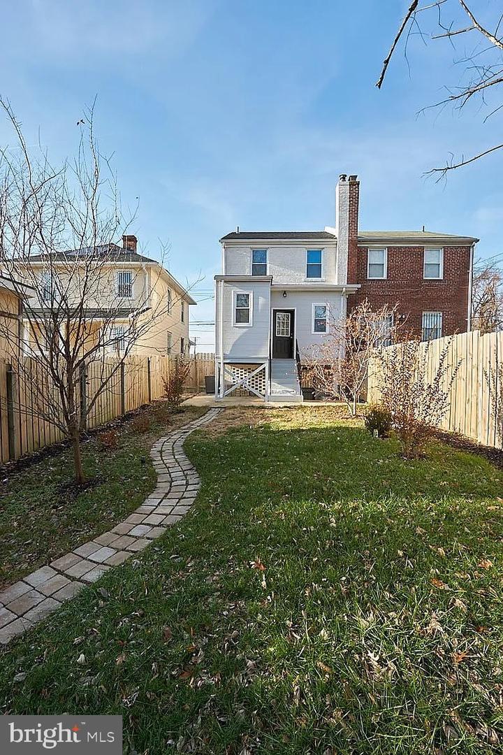 2802 BRUCE PL SE, WASHINGTON, District Of Columbia 20020, 3 Bedrooms Bedrooms, ,2 BathroomsBathrooms,Residential,For sale,2802 BRUCE PL SE,DCDC2195288 MLS # DCDC2195288