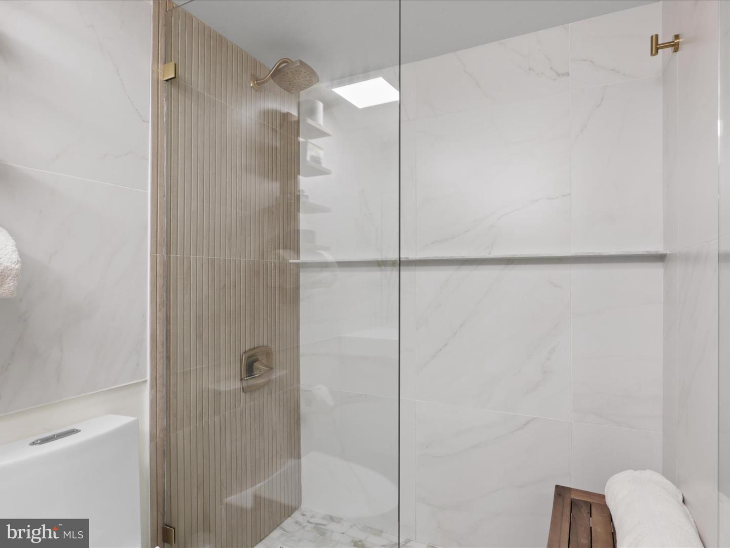 8340 GREENSBORO DR #902, MCLEAN, Virginia 22102, 1 Bedroom Bedrooms, ,1 BathroomBathrooms,Residential,For sale,8340 GREENSBORO DR #902,VAFX2236466 MLS # VAFX2236466