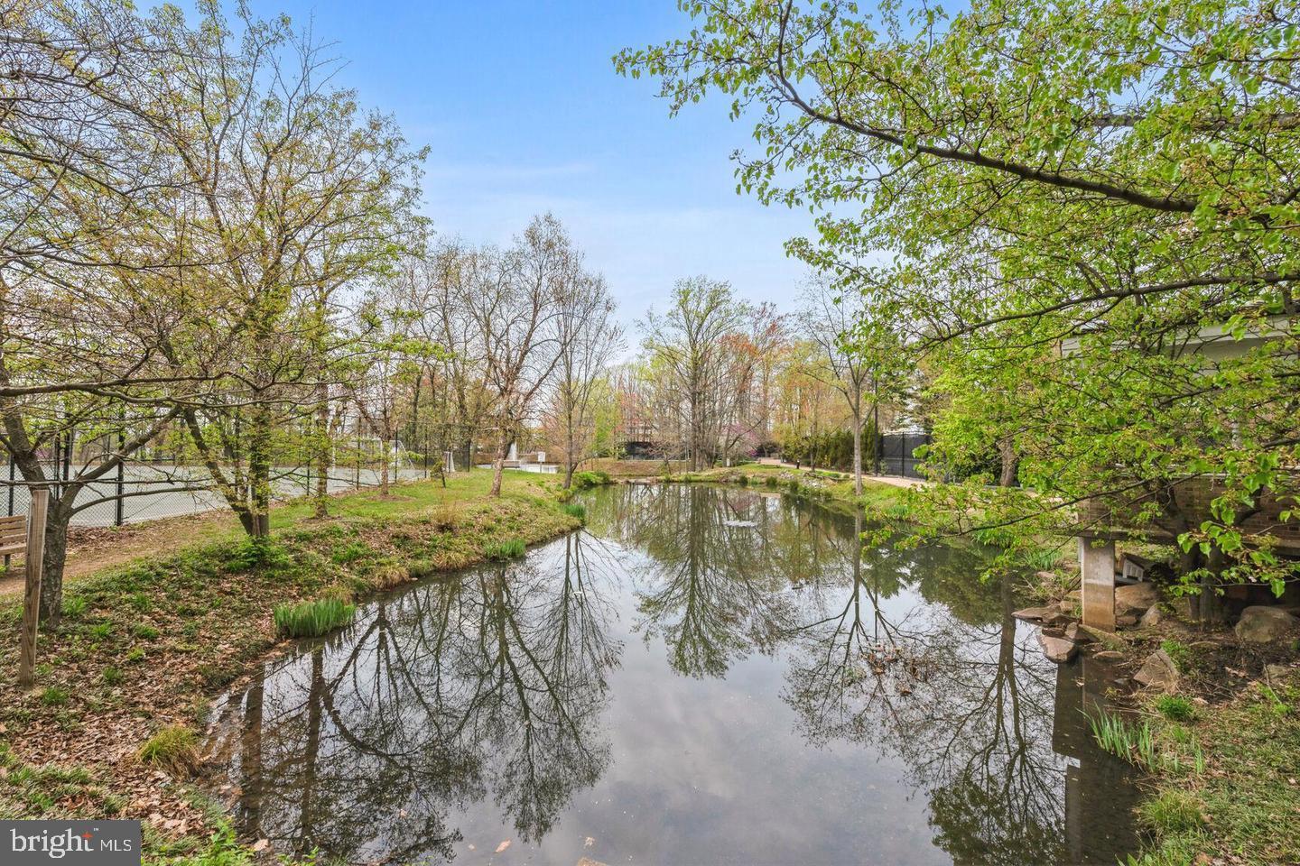 8340 GREENSBORO DR #902, MCLEAN, Virginia 22102, 1 Bedroom Bedrooms, ,1 BathroomBathrooms,Residential,For sale,8340 GREENSBORO DR #902,VAFX2236466 MLS # VAFX2236466
