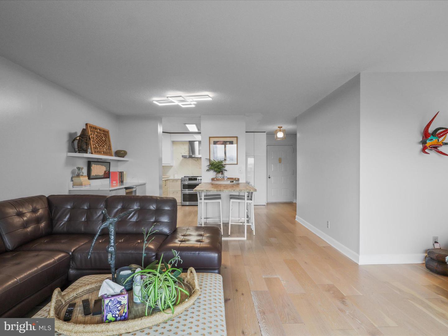 8340 GREENSBORO DR #902, MCLEAN, Virginia 22102, 1 Bedroom Bedrooms, ,1 BathroomBathrooms,Residential,For sale,8340 GREENSBORO DR #902,VAFX2236466 MLS # VAFX2236466