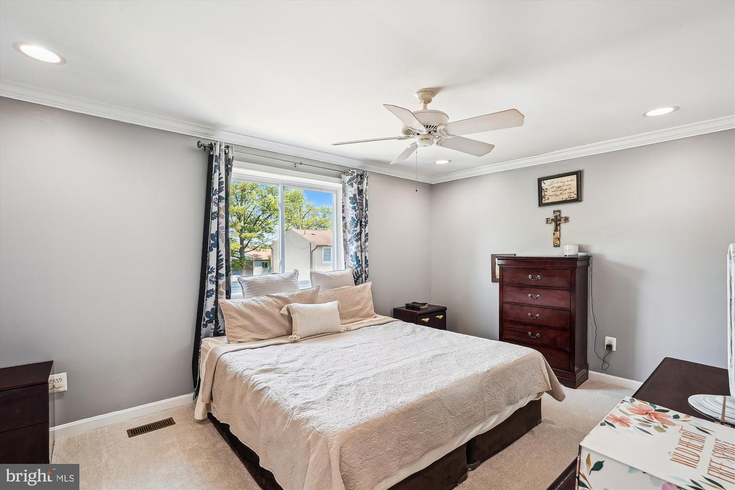 302 ARGUS PL, STERLING, Virginia 20164, 3 Bedrooms Bedrooms, ,2 BathroomsBathrooms,Residential,For sale,302 ARGUS PL,VALO2095056 MLS # VALO2095056