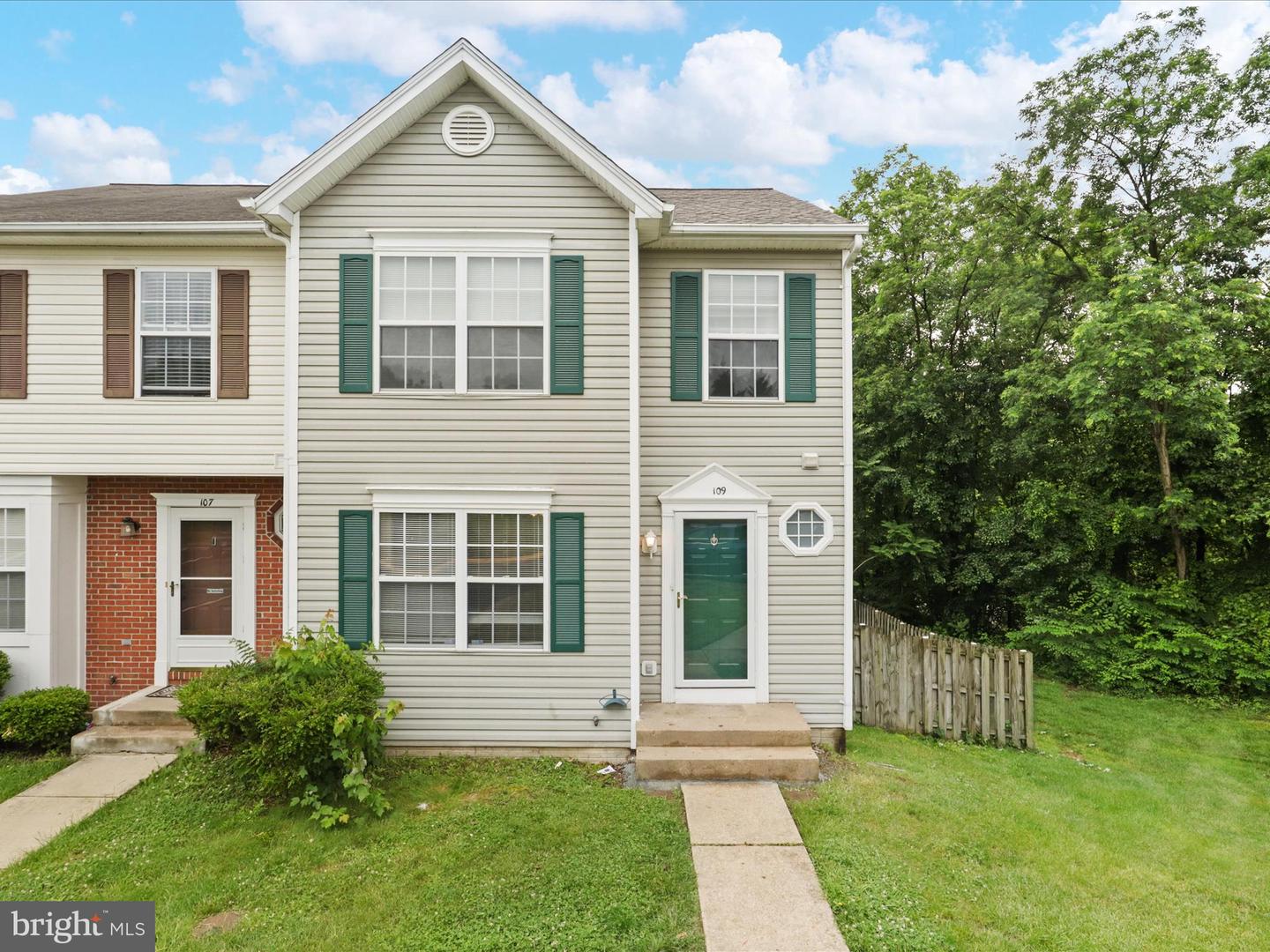 109 DONELSON LOOP, STAFFORD, Virginia 22554, 3 Bedrooms Bedrooms, ,2 BathroomsBathrooms,Residential,For sale,109 DONELSON LOOP,VAST2038366 MLS # VAST2038366