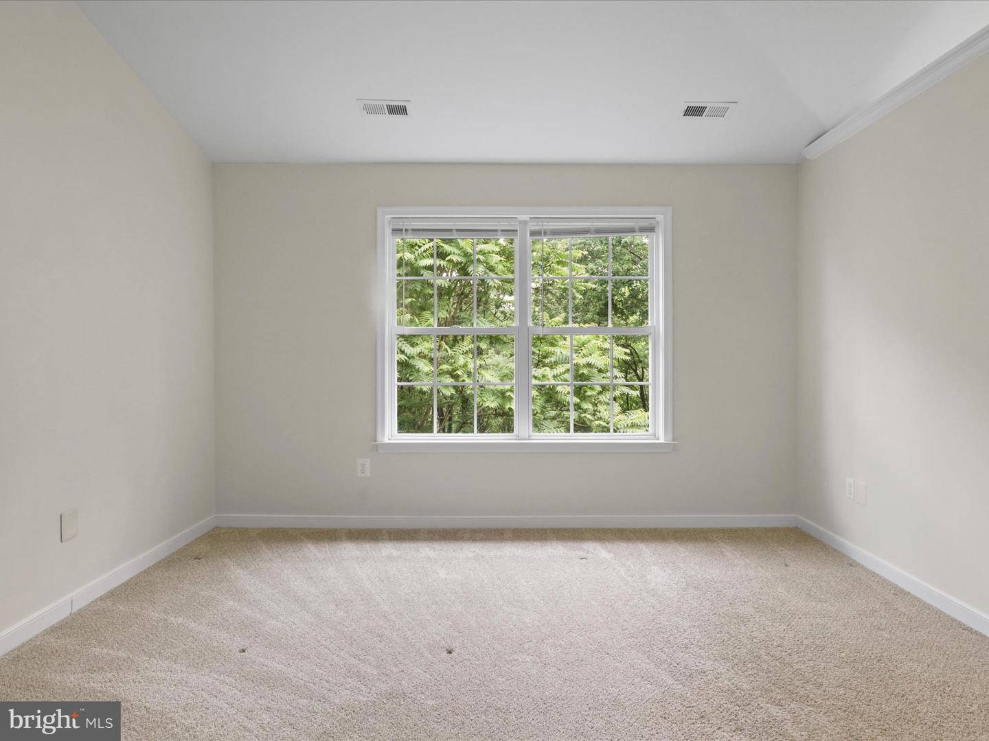 109 DONELSON LOOP, STAFFORD, Virginia 22554, 3 Bedrooms Bedrooms, ,2 BathroomsBathrooms,Residential,For sale,109 DONELSON LOOP,VAST2038366 MLS # VAST2038366