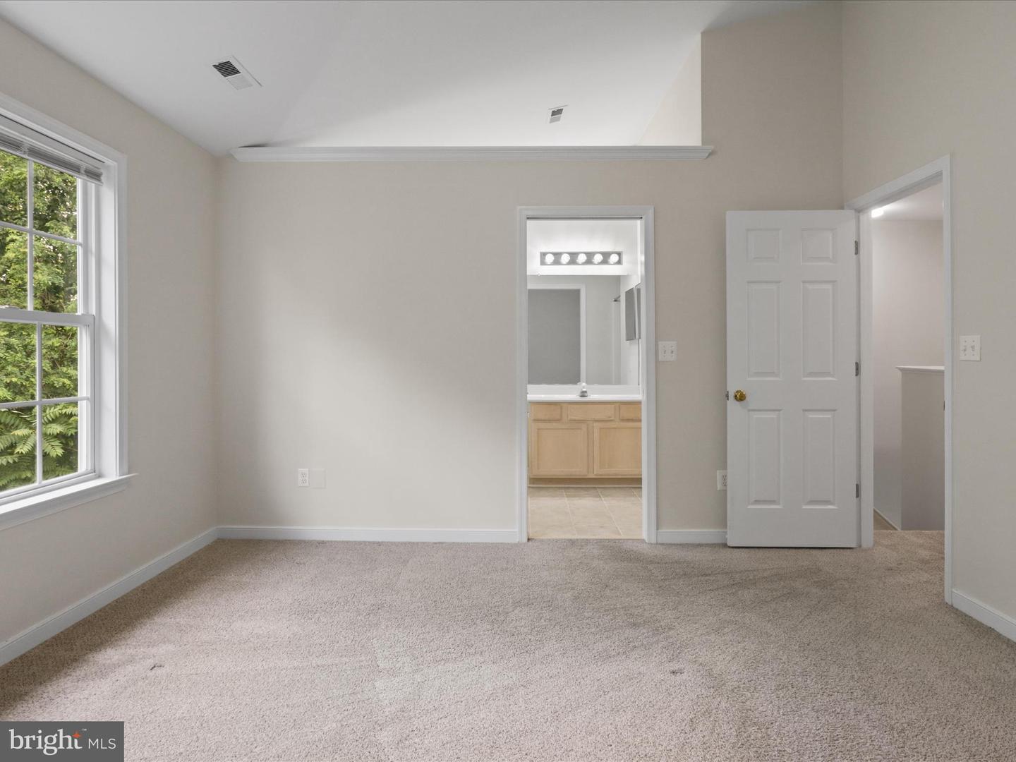 109 DONELSON LOOP, STAFFORD, Virginia 22554, 3 Bedrooms Bedrooms, ,2 BathroomsBathrooms,Residential,For sale,109 DONELSON LOOP,VAST2038366 MLS # VAST2038366