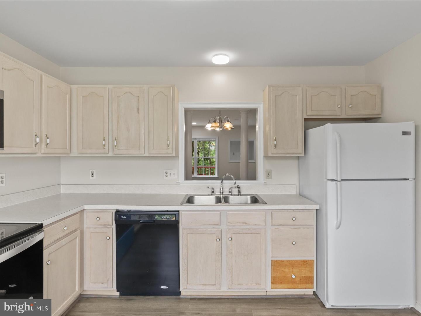 109 DONELSON LOOP, STAFFORD, Virginia 22554, 3 Bedrooms Bedrooms, ,2 BathroomsBathrooms,Residential,For sale,109 DONELSON LOOP,VAST2038366 MLS # VAST2038366