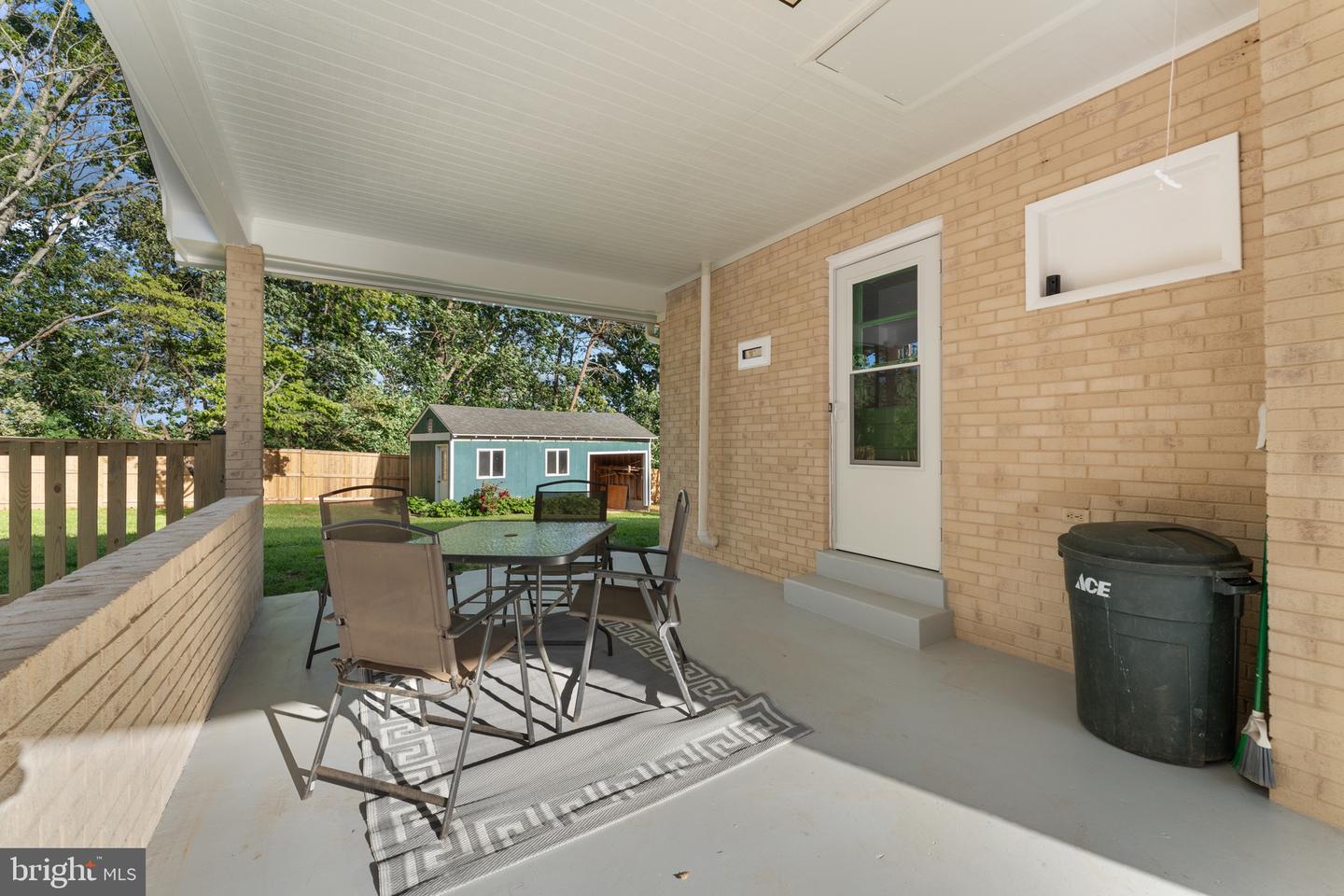 13179 SCOTTS MILL RD, CULPEPER, Virginia 22701, 3 Bedrooms Bedrooms, 8 Rooms Rooms,3 BathroomsBathrooms,Residential,For sale,13179 SCOTTS MILL RD,VACU2010430 MLS # VACU2010430