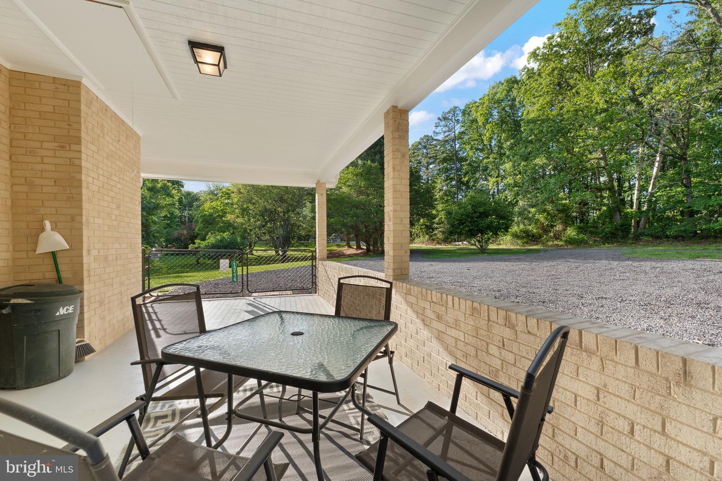 13179 SCOTTS MILL RD, CULPEPER, Virginia 22701, 3 Bedrooms Bedrooms, 8 Rooms Rooms,3 BathroomsBathrooms,Residential,For sale,13179 SCOTTS MILL RD,VACU2010430 MLS # VACU2010430