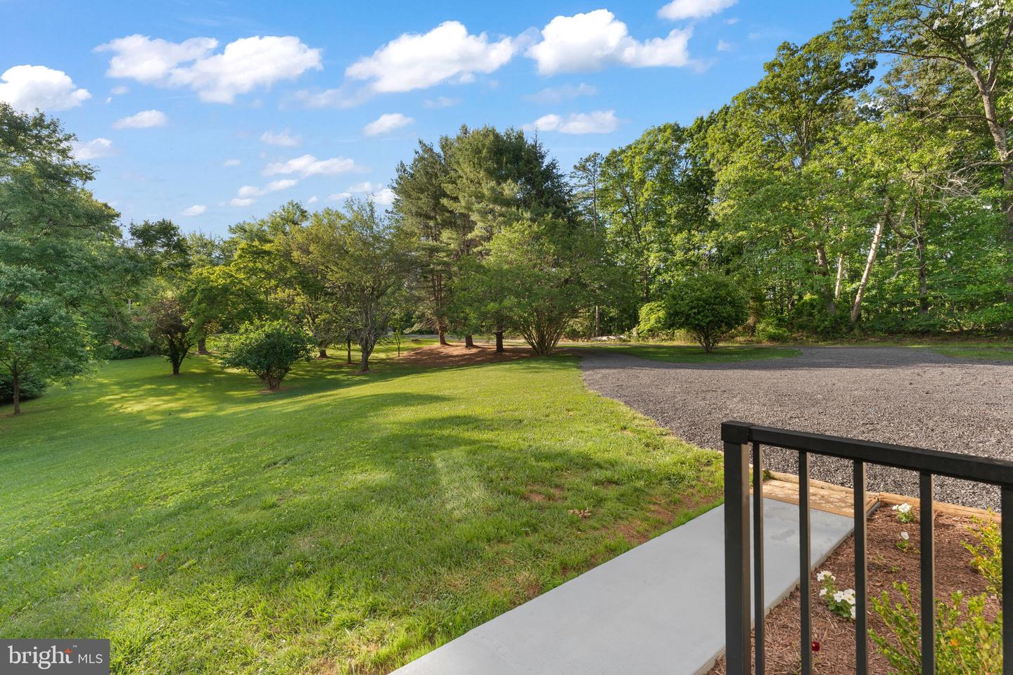 13179 SCOTTS MILL RD, CULPEPER, Virginia 22701, 3 Bedrooms Bedrooms, 8 Rooms Rooms,3 BathroomsBathrooms,Residential,For sale,13179 SCOTTS MILL RD,VACU2010430 MLS # VACU2010430