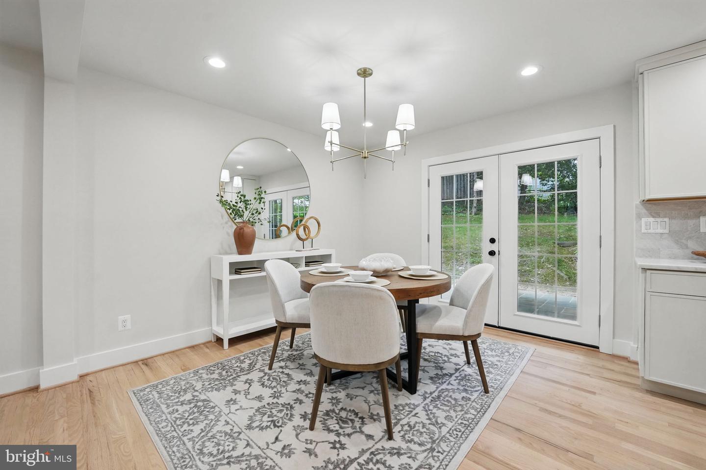 8700 ROSEDALE LN, ANNANDALE, Virginia 22003, 4 Bedrooms Bedrooms, ,3 BathroomsBathrooms,Residential,For sale,8700 ROSEDALE LN,VAFX2238918 MLS # VAFX2238918