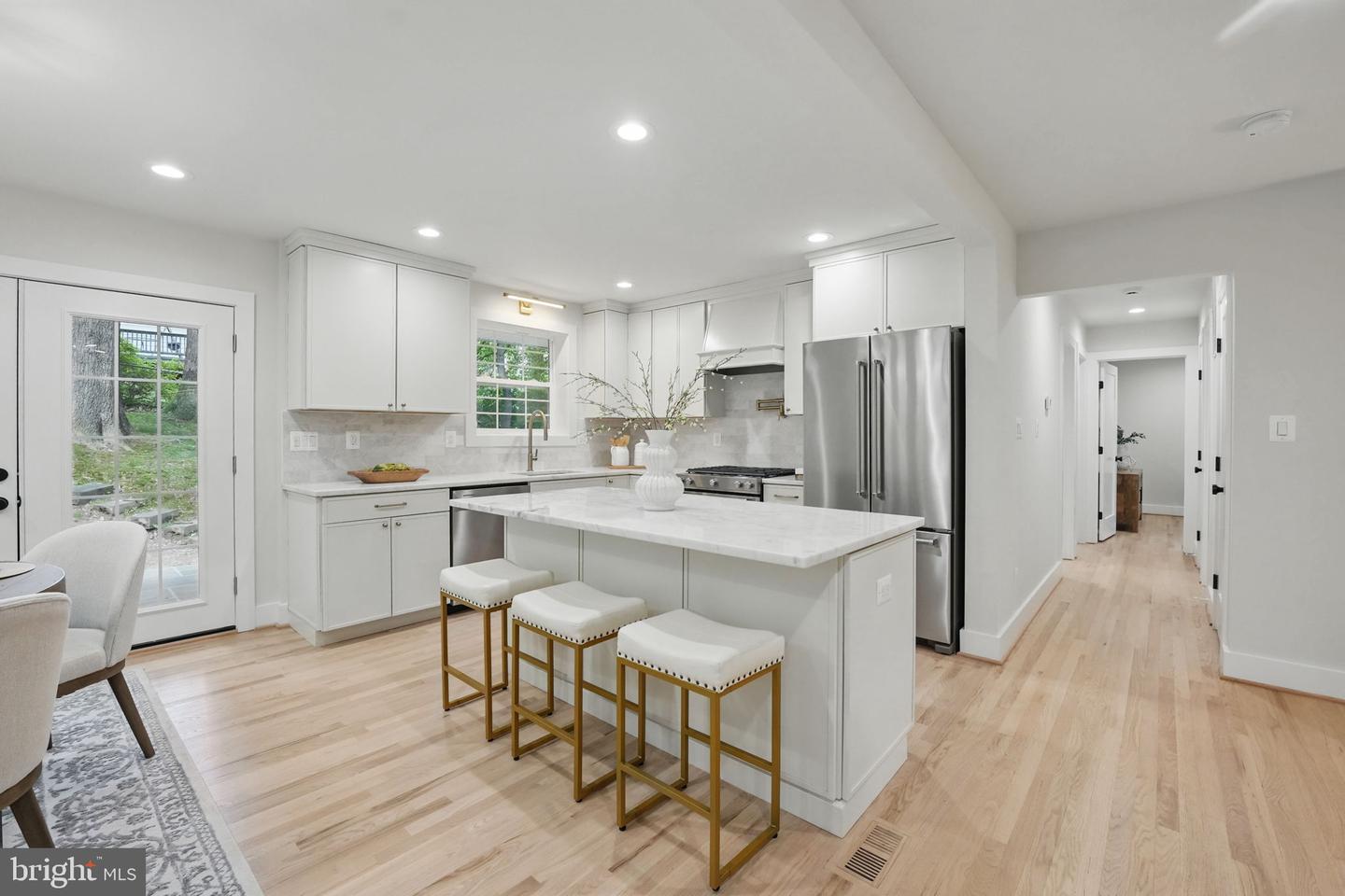 8700 ROSEDALE LN, ANNANDALE, Virginia 22003, 4 Bedrooms Bedrooms, ,3 BathroomsBathrooms,Residential,For sale,8700 ROSEDALE LN,VAFX2238918 MLS # VAFX2238918