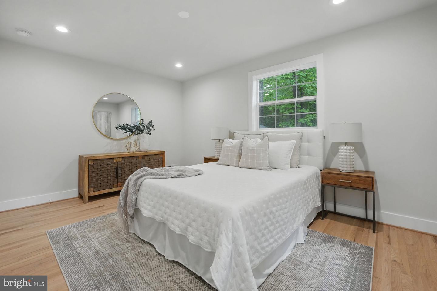 8700 ROSEDALE LN, ANNANDALE, Virginia 22003, 4 Bedrooms Bedrooms, ,3 BathroomsBathrooms,Residential,For sale,8700 ROSEDALE LN,VAFX2238918 MLS # VAFX2238918