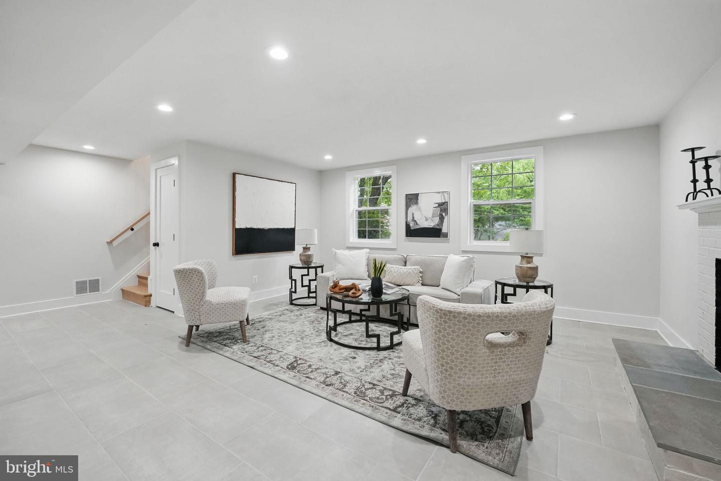 8700 ROSEDALE LN, ANNANDALE, Virginia 22003, 4 Bedrooms Bedrooms, ,3 BathroomsBathrooms,Residential,For sale,8700 ROSEDALE LN,VAFX2238918 MLS # VAFX2238918