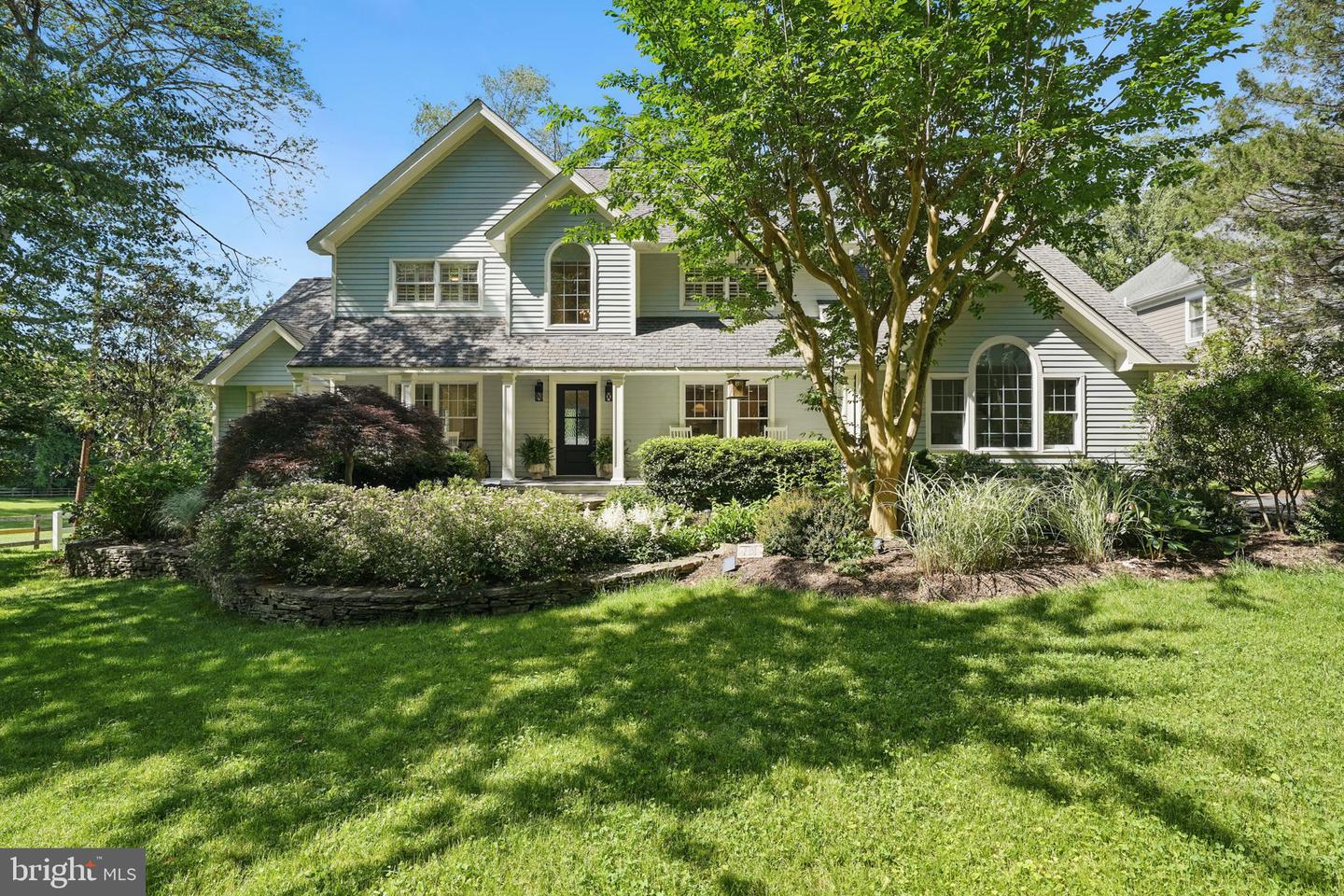 9058 JEFFERY RD, GREAT FALLS, Virginia 22066, 6 Bedrooms Bedrooms, ,4 BathroomsBathrooms,Residential,For sale,9058 JEFFERY RD,VAFX2240286 MLS # VAFX2240286