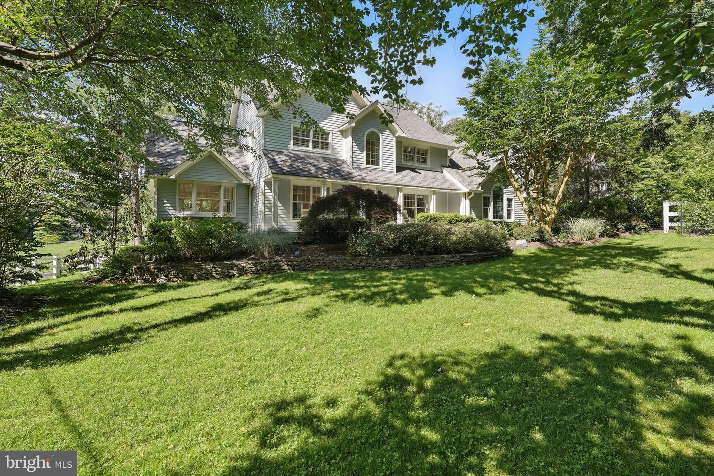 9058 JEFFERY RD, GREAT FALLS, Virginia 22066, 6 Bedrooms Bedrooms, ,4 BathroomsBathrooms,Residential,For sale,9058 JEFFERY RD,VAFX2240286 MLS # VAFX2240286