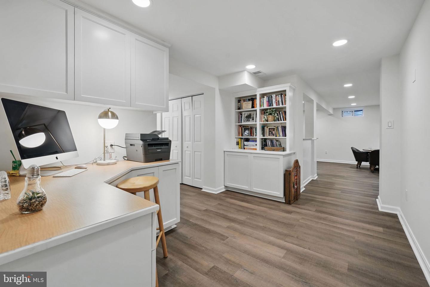 9058 JEFFERY RD, GREAT FALLS, Virginia 22066, 6 Bedrooms Bedrooms, ,4 BathroomsBathrooms,Residential,For sale,9058 JEFFERY RD,VAFX2240286 MLS # VAFX2240286