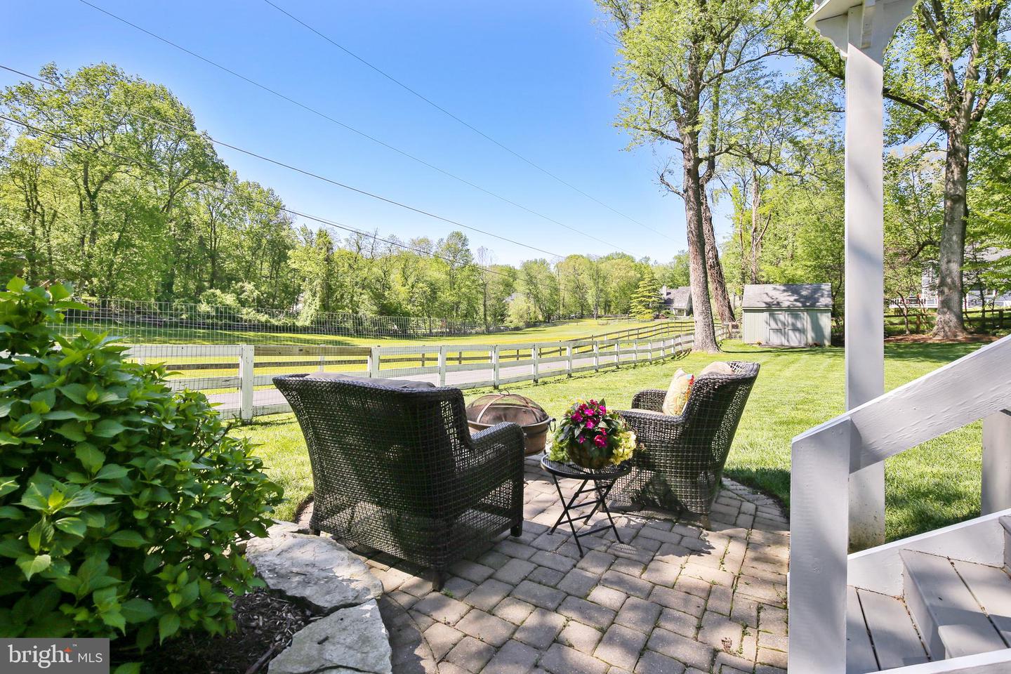9058 JEFFERY RD, GREAT FALLS, Virginia 22066, 6 Bedrooms Bedrooms, ,4 BathroomsBathrooms,Residential,For sale,9058 JEFFERY RD,VAFX2240286 MLS # VAFX2240286
