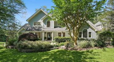 9058 JEFFERY RD, GREAT FALLS, Virginia 22066, 6 Bedrooms Bedrooms, ,4 BathroomsBathrooms,Residential,For sale,9058 JEFFERY RD,VAFX2240286 MLS # VAFX2240286