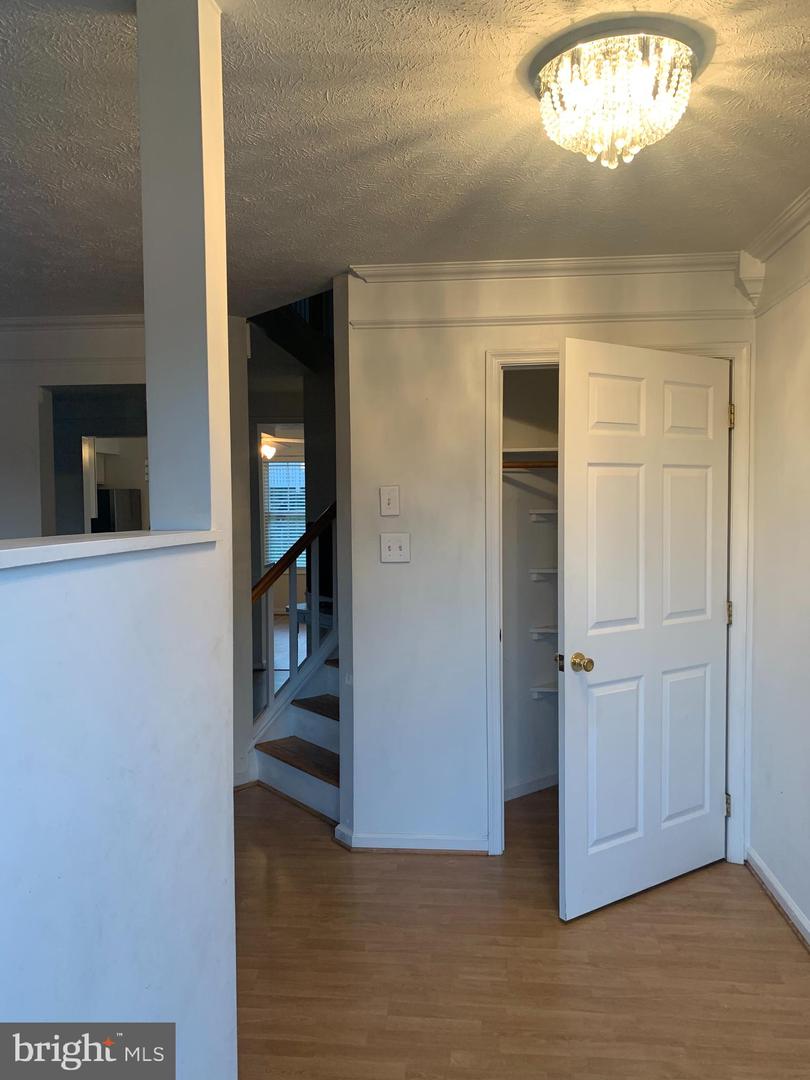 1170 HISEY AVE, WOODSTOCK, Virginia 22664, 3 Bedrooms Bedrooms, ,2 BathroomsBathrooms,Residential,For sale,1170 HISEY AVE,VASH2011422 MLS # VASH2011422