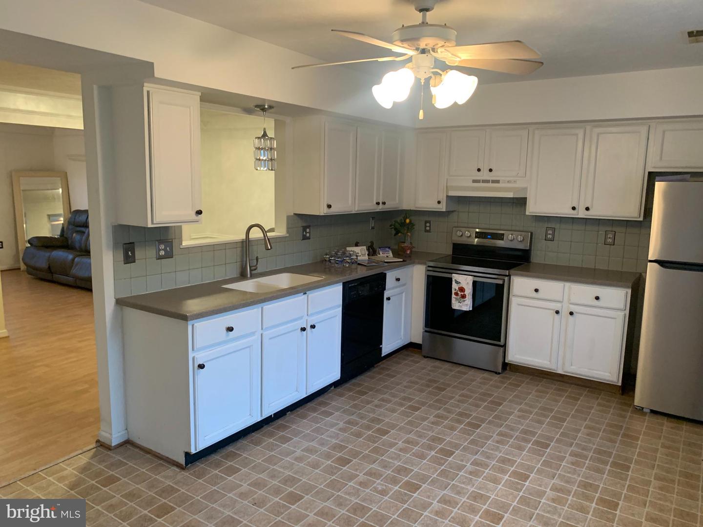 1170 HISEY AVE, WOODSTOCK, Virginia 22664, 3 Bedrooms Bedrooms, ,2 BathroomsBathrooms,Residential,For sale,1170 HISEY AVE,VASH2011422 MLS # VASH2011422