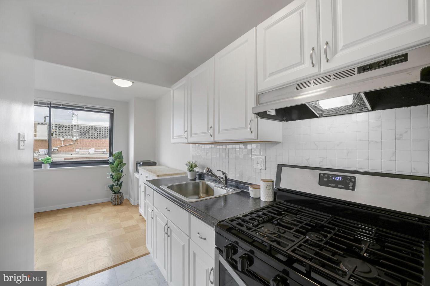 1601 18TH ST NW #1015, WASHINGTON, District Of Columbia 20009, ,1 BathroomBathrooms,Residential,For sale,1601 18TH ST NW #1015,DCDC2200590 MLS # DCDC2200590