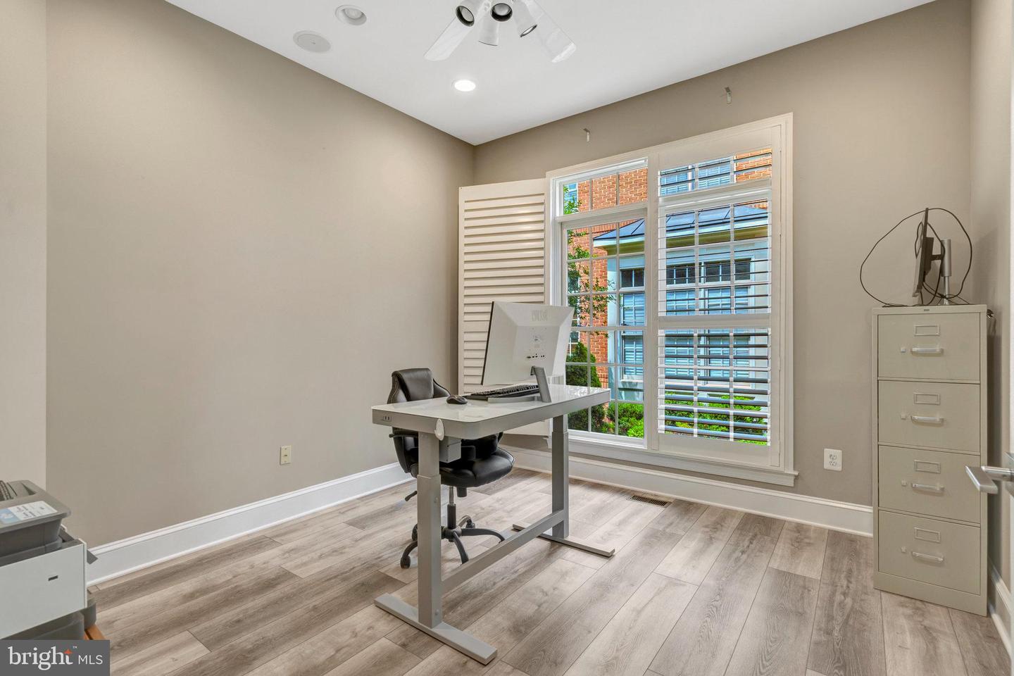 12723 LADY SOMERSET LN, FAIRFAX, Virginia 22033, 4 Bedrooms Bedrooms, ,3 BathroomsBathrooms,Residential,For sale,12723 LADY SOMERSET LN,VAFX2241410 MLS # VAFX2241410