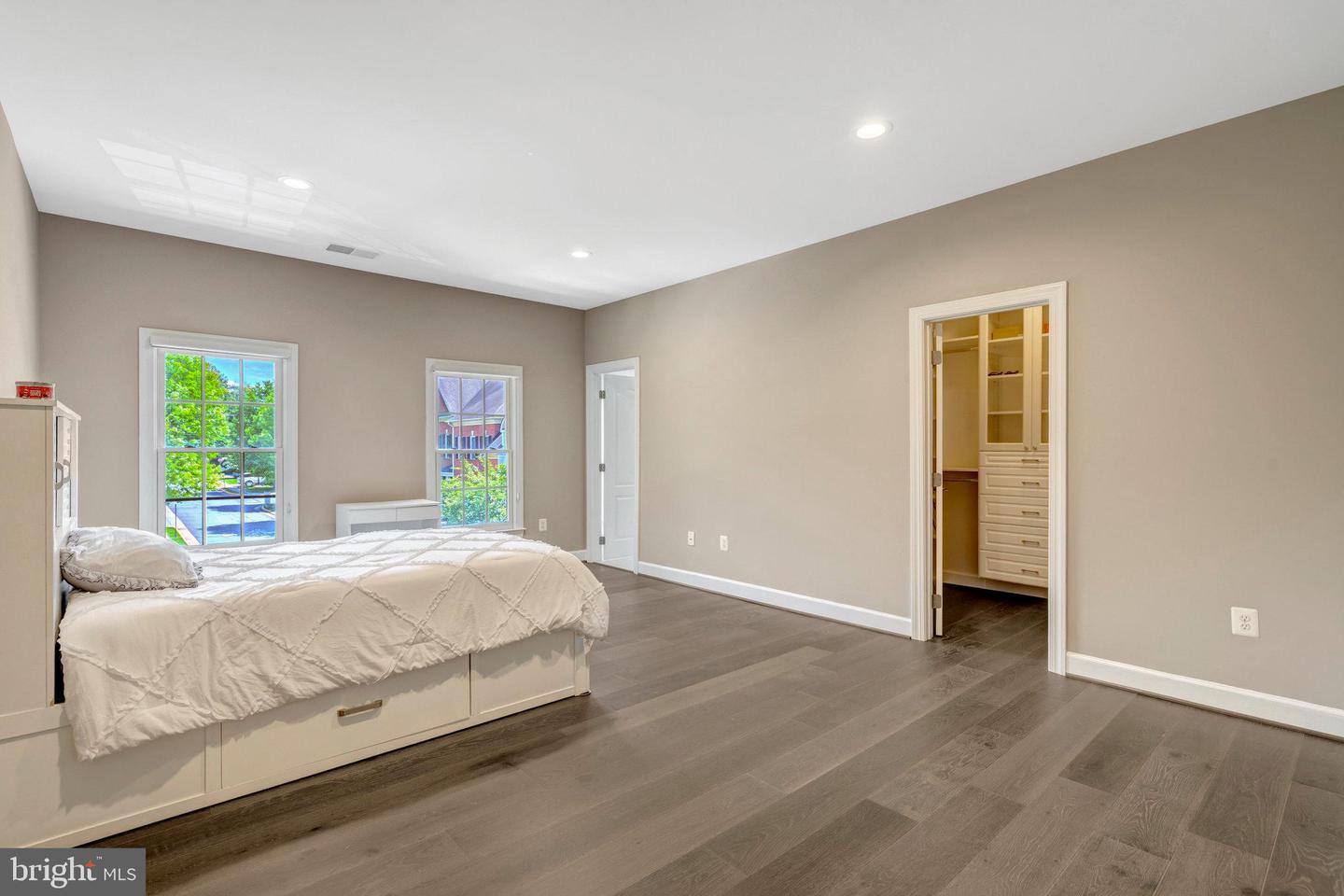 12723 LADY SOMERSET LN, FAIRFAX, Virginia 22033, 4 Bedrooms Bedrooms, ,3 BathroomsBathrooms,Residential,For sale,12723 LADY SOMERSET LN,VAFX2241410 MLS # VAFX2241410