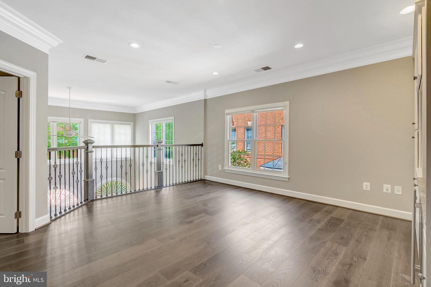 12723 LADY SOMERSET LN, FAIRFAX, Virginia 22033, 4 Bedrooms Bedrooms, ,3 BathroomsBathrooms,Residential,For sale,12723 LADY SOMERSET LN,VAFX2241410 MLS # VAFX2241410