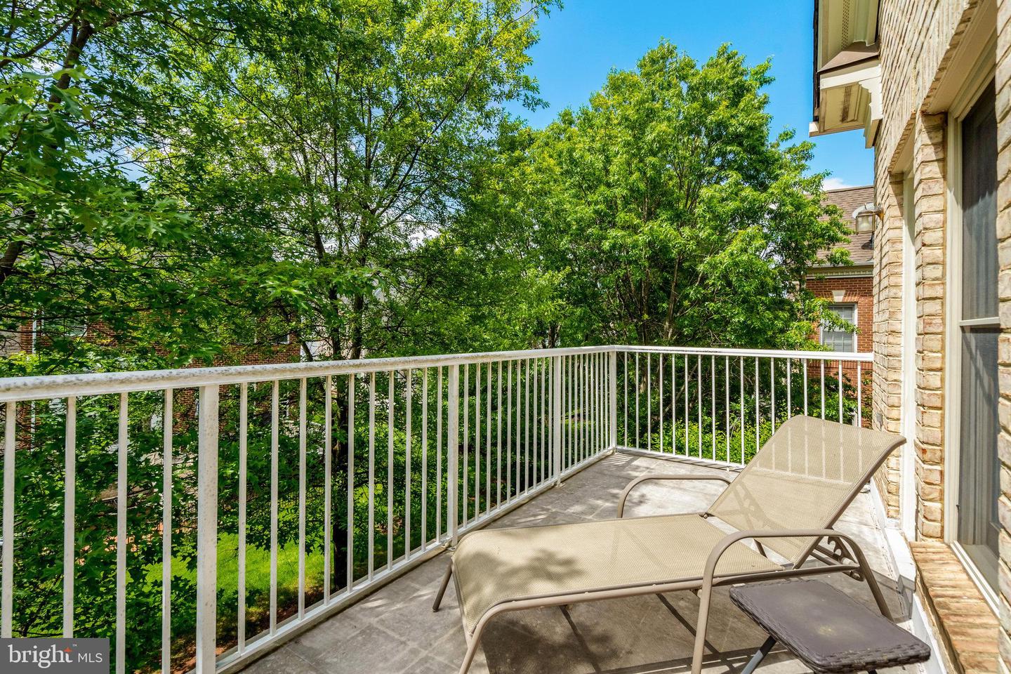 12723 LADY SOMERSET LN, FAIRFAX, Virginia 22033, 4 Bedrooms Bedrooms, ,3 BathroomsBathrooms,Residential,For sale,12723 LADY SOMERSET LN,VAFX2241410 MLS # VAFX2241410