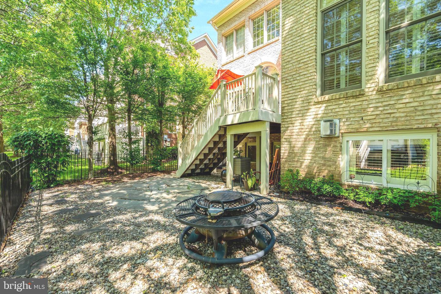 12723 LADY SOMERSET LN, FAIRFAX, Virginia 22033, 4 Bedrooms Bedrooms, ,3 BathroomsBathrooms,Residential,For sale,12723 LADY SOMERSET LN,VAFX2241410 MLS # VAFX2241410