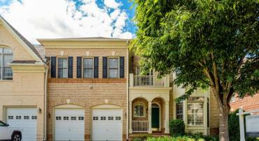 12723 LADY SOMERSET LN, FAIRFAX, Virginia 22033, 4 Bedrooms Bedrooms, ,3 BathroomsBathrooms,Residential,For sale,12723 LADY SOMERSET LN,VAFX2241410 MLS # VAFX2241410