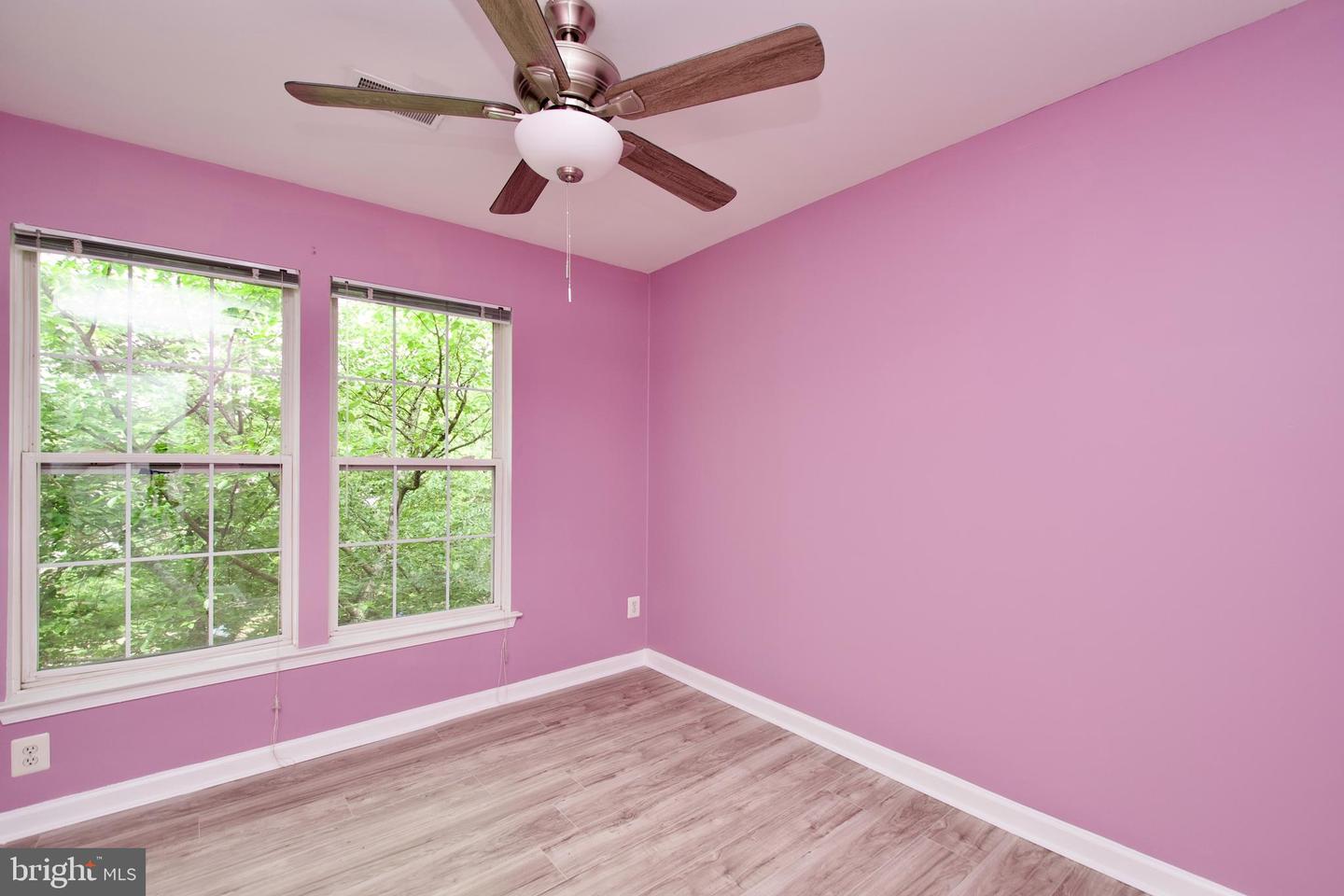 10305 BUTTERNUT CIR, MANASSAS, Virginia 20110, 3 Bedrooms Bedrooms, ,3 BathroomsBathrooms,Residential,For sale,10305 BUTTERNUT CIR,VAMN2008360 MLS # VAMN2008360