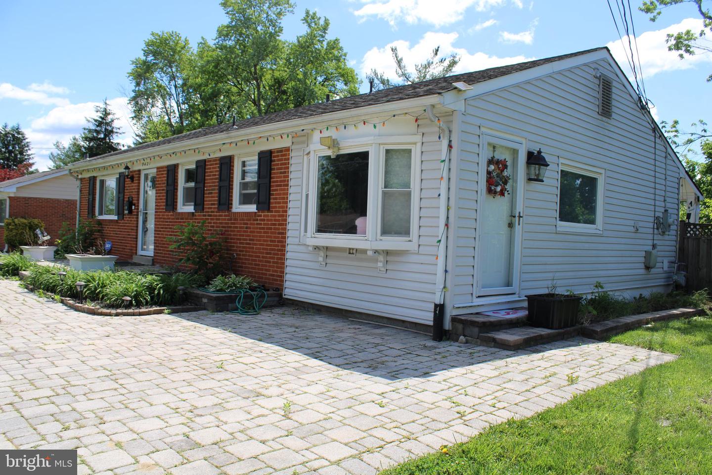 9421 KING GEORGE DR, MANASSAS, Virginia 20109, 3 Bedrooms Bedrooms, ,1 BathroomBathrooms,Residential,For sale,9421 KING GEORGE DR,VAPW2095154 MLS # VAPW2095154