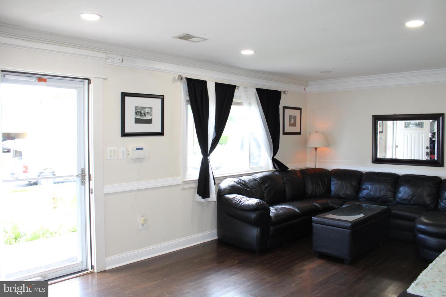 9421 KING GEORGE DR, MANASSAS, Virginia 20109, 3 Bedrooms Bedrooms, ,1 BathroomBathrooms,Residential,For sale,9421 KING GEORGE DR,VAPW2095154 MLS # VAPW2095154