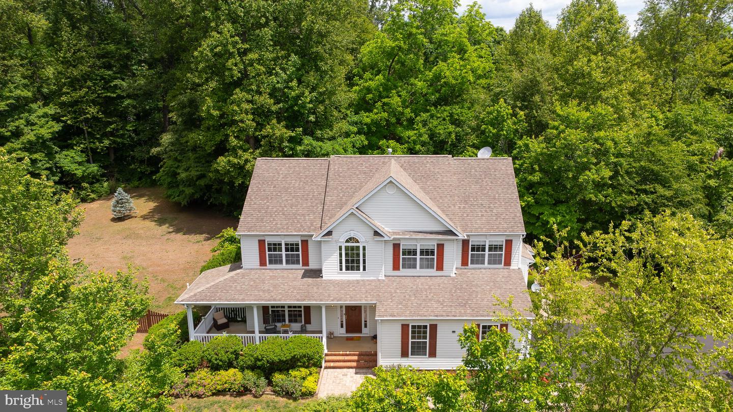 10 RIVER FARM, FREDERICKSBURG, Virginia 22405, 5 Bedrooms Bedrooms, ,2 BathroomsBathrooms,Residential,For sale,10 RIVER FARM,VAST2039048 MLS # VAST2039048