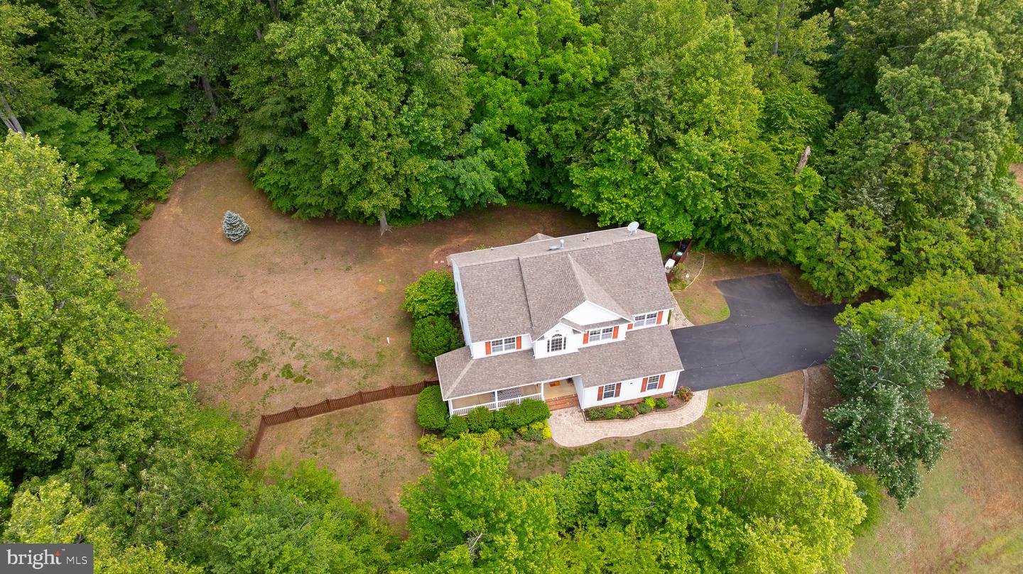 10 RIVER FARM, FREDERICKSBURG, Virginia 22405, 5 Bedrooms Bedrooms, ,2 BathroomsBathrooms,Residential,For sale,10 RIVER FARM,VAST2039048 MLS # VAST2039048