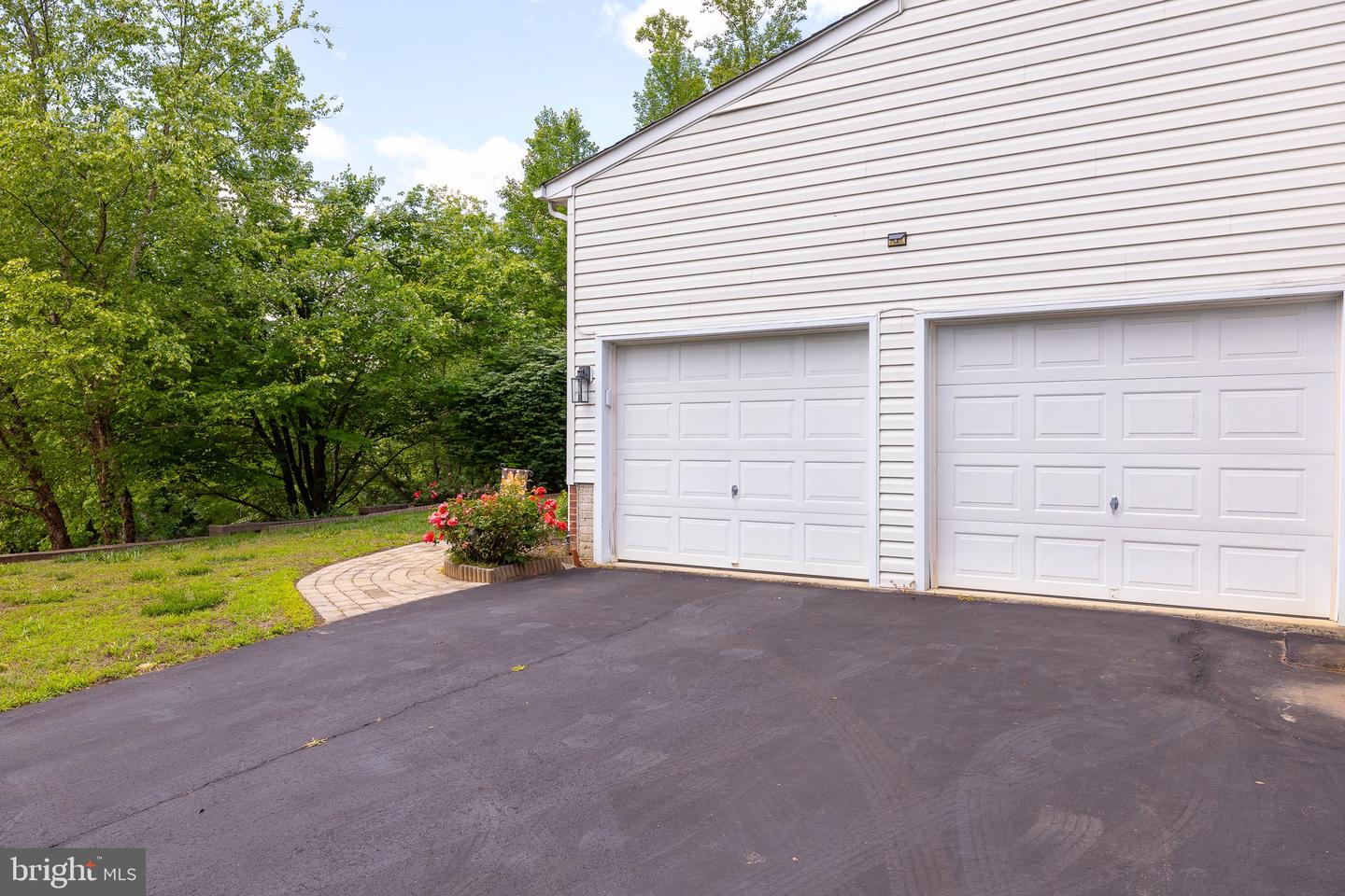 10 RIVER FARM, FREDERICKSBURG, Virginia 22405, 5 Bedrooms Bedrooms, ,2 BathroomsBathrooms,Residential,For sale,10 RIVER FARM,VAST2039048 MLS # VAST2039048