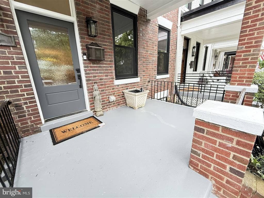 40 BRYANT ST NW, WASHINGTON, District Of Columbia 20001, 5 Bedrooms Bedrooms, ,3 BathroomsBathrooms,Residential,For sale,40 BRYANT ST NW,DCDC2202188 MLS # DCDC2202188