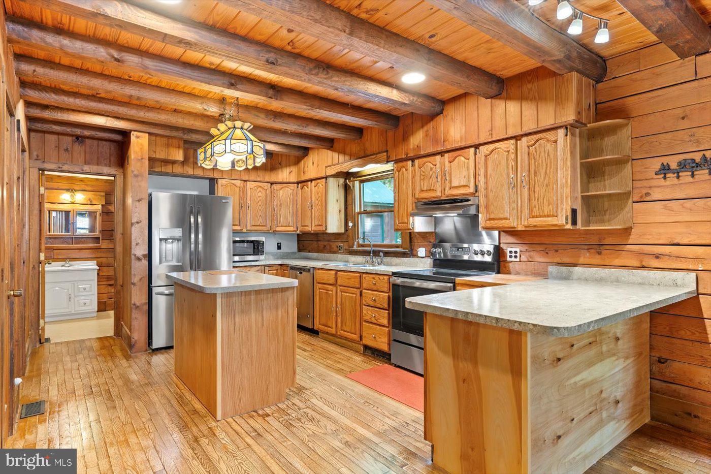 54 BLUEBIRD LN, STAFFORD, Virginia 22554, 3 Bedrooms Bedrooms, ,2 BathroomsBathrooms,Residential,For sale,54 BLUEBIRD LN,VAST2039168 MLS # VAST2039168