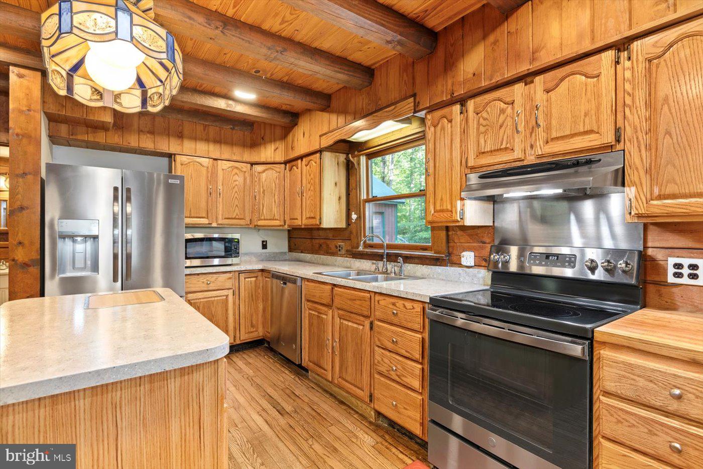 54 BLUEBIRD LN, STAFFORD, Virginia 22554, 3 Bedrooms Bedrooms, ,2 BathroomsBathrooms,Residential,For sale,54 BLUEBIRD LN,VAST2039168 MLS # VAST2039168