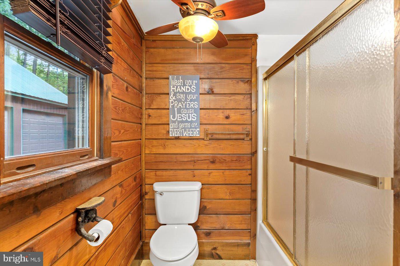 54 BLUEBIRD LN, STAFFORD, Virginia 22554, 3 Bedrooms Bedrooms, ,2 BathroomsBathrooms,Residential,For sale,54 BLUEBIRD LN,VAST2039168 MLS # VAST2039168