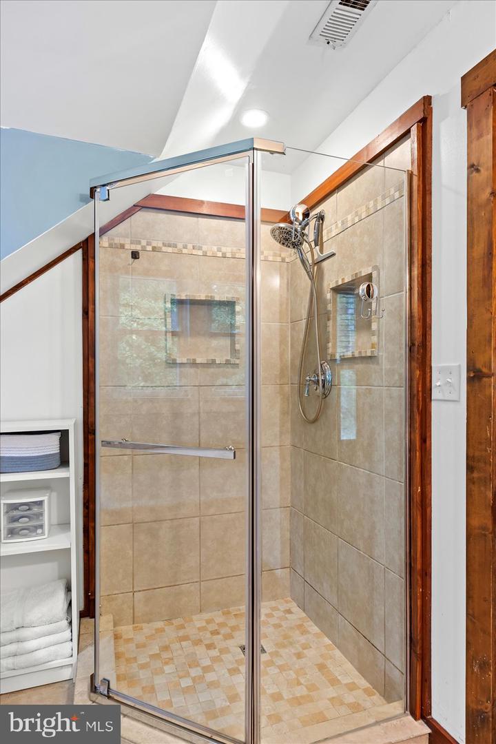 54 BLUEBIRD LN, STAFFORD, Virginia 22554, 3 Bedrooms Bedrooms, ,2 BathroomsBathrooms,Residential,For sale,54 BLUEBIRD LN,VAST2039168 MLS # VAST2039168