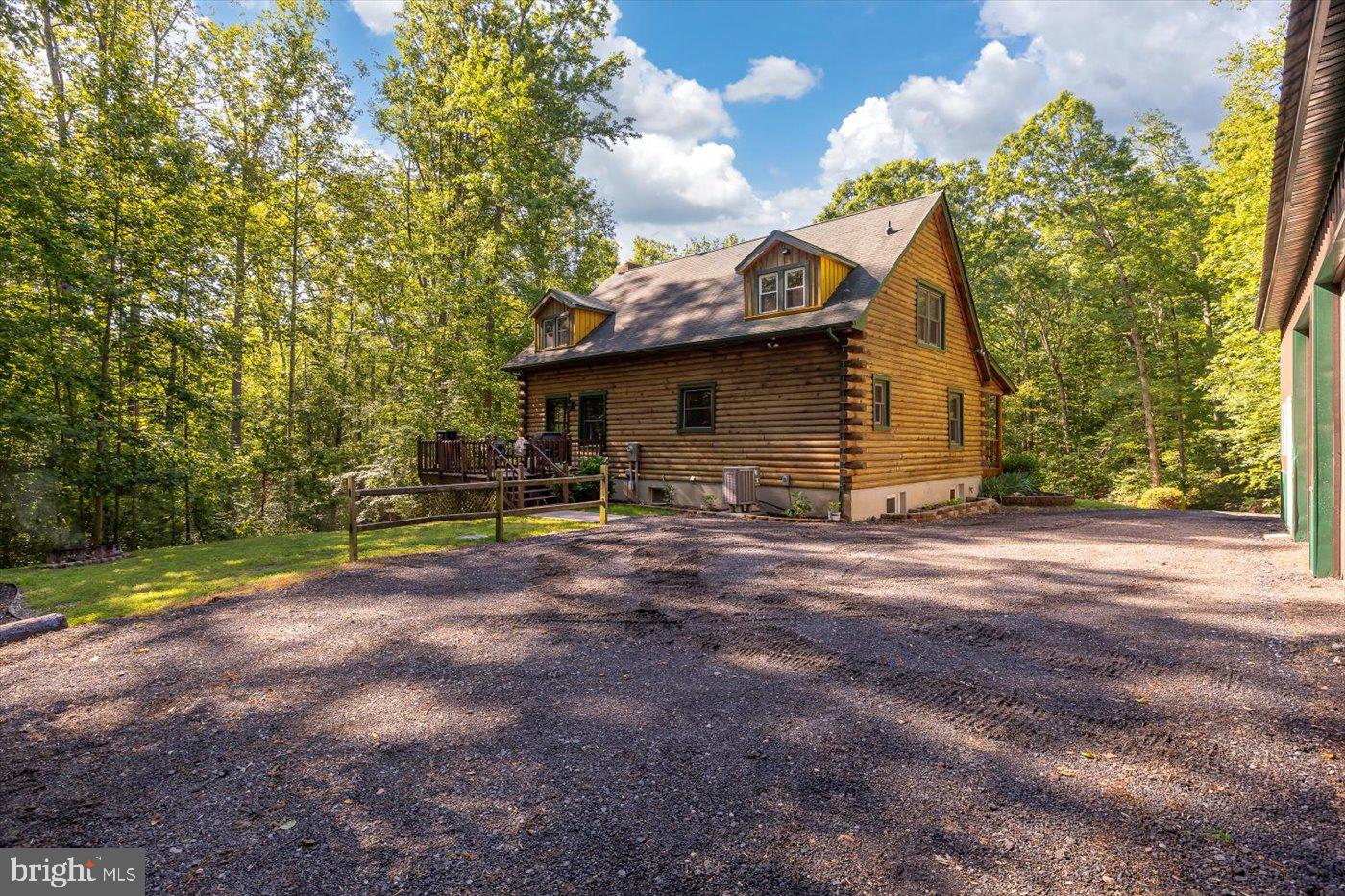 54 BLUEBIRD LN, STAFFORD, Virginia 22554, 3 Bedrooms Bedrooms, ,2 BathroomsBathrooms,Residential,For sale,54 BLUEBIRD LN,VAST2039168 MLS # VAST2039168