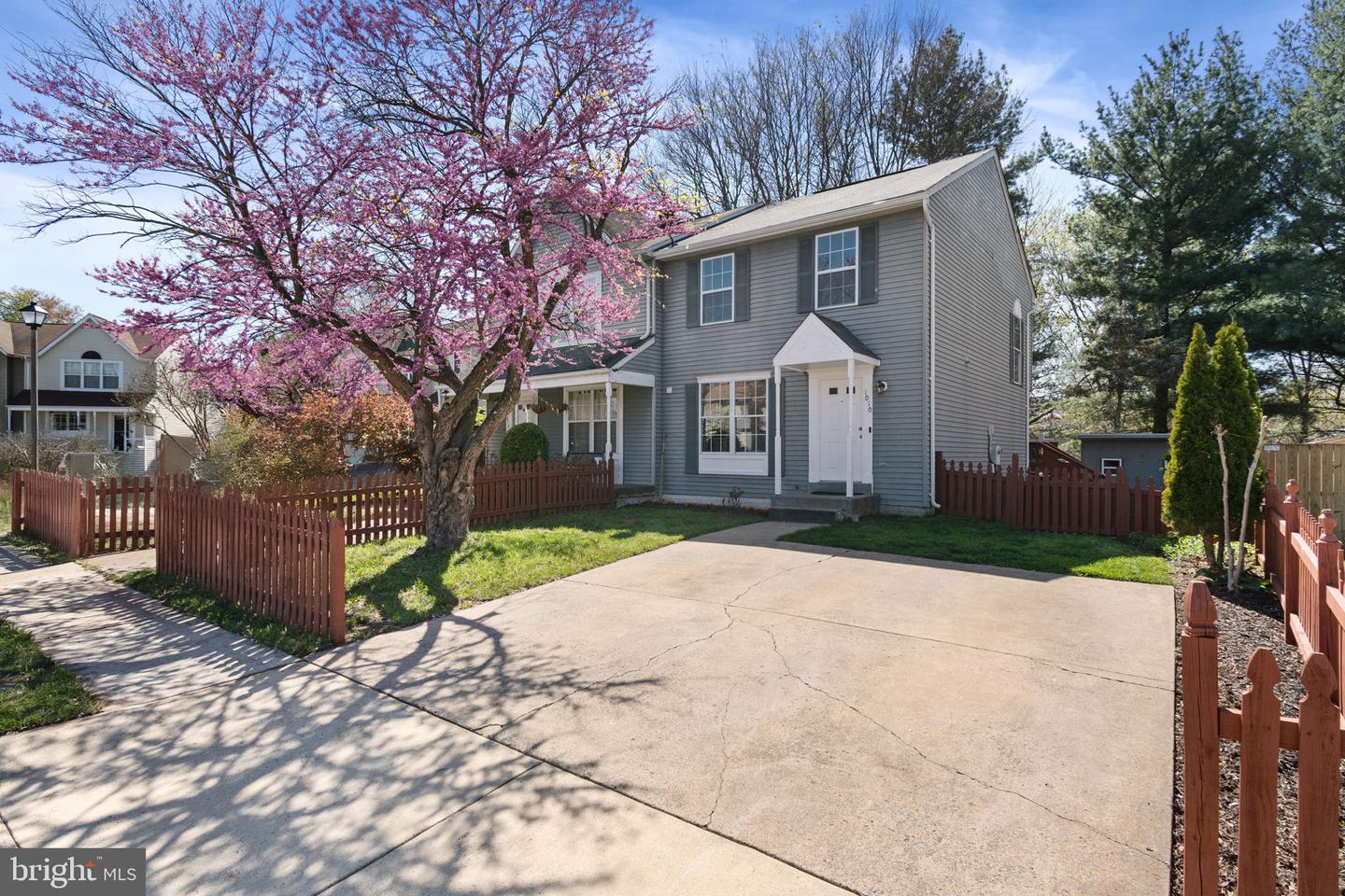 1010 CLYMER CT NE, LEESBURG, Virginia 20176, 3 Bedrooms Bedrooms, ,1 BathroomBathrooms,Residential,For sale,1010 CLYMER CT NE,VALO2097686 MLS # VALO2097686