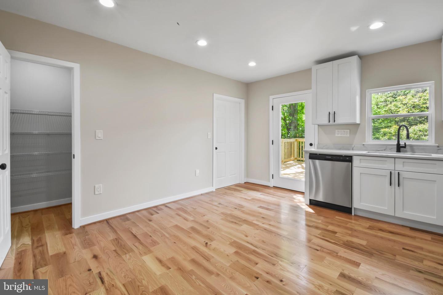790 MCDONALD RD, WINCHESTER, Virginia 22602, 3 Bedrooms Bedrooms, 5 Rooms Rooms,2 BathroomsBathrooms,Residential,For sale,790 MCDONALD RD,VAFV2034386 MLS # VAFV2034386