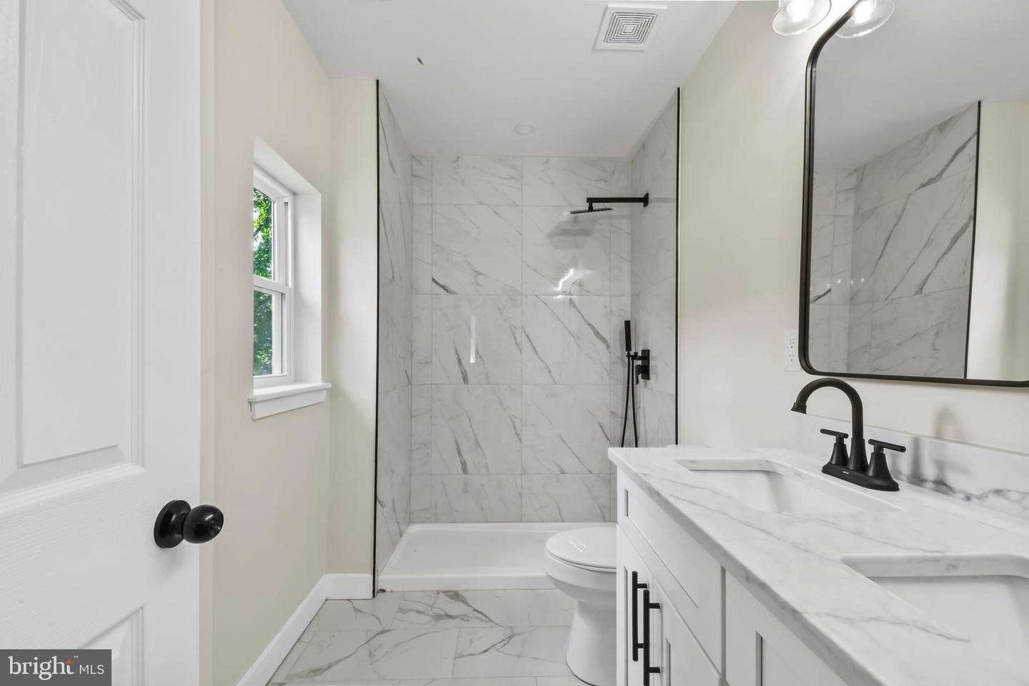 790 MCDONALD RD, WINCHESTER, Virginia 22602, 3 Bedrooms Bedrooms, 5 Rooms Rooms,2 BathroomsBathrooms,Residential,For sale,790 MCDONALD RD,VAFV2034386 MLS # VAFV2034386